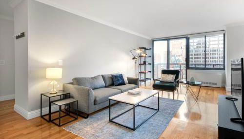 Midtown 2BR w Pool Gym Roof nr Subway NYC-385 - Foto 2, Other