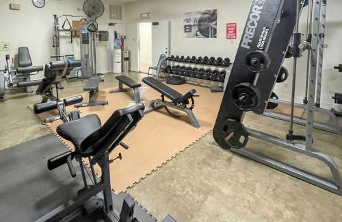 See Dolphins From Your Private Deck with This Beautiful Property! - Foto 19