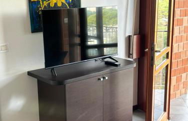 Appartamento in centro con vista - parcheggio gratuito e Wi-Fi - Foto 5