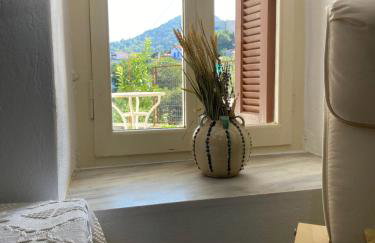 Village Mountain and Sea Horizon - Photo 14