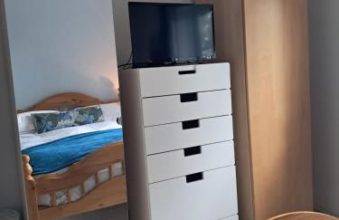 Woodside 2 - Photo 6