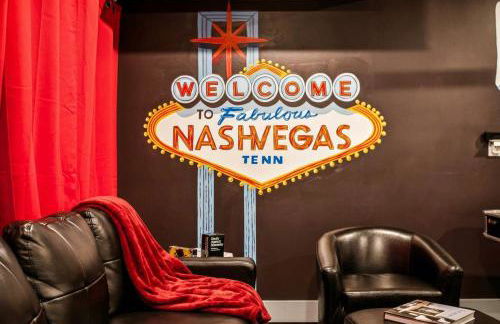 Private Home with Rooftop Game Room near Downtown - Foto 2