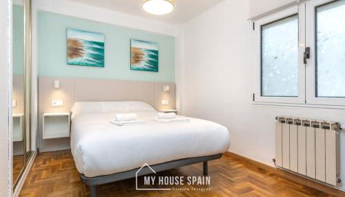 MyHouseSpain - Cómodo y tranquilo piso con parking - Foto 2