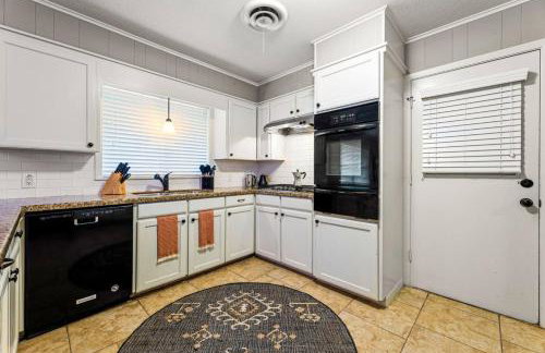 Pet-Friendly Aggie Village - Fire Pit Games and walk to Texas AnM - Foto 22