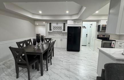 Modern Family Home -3BR -High Speed Wi-Fi Comfort - Foto 4