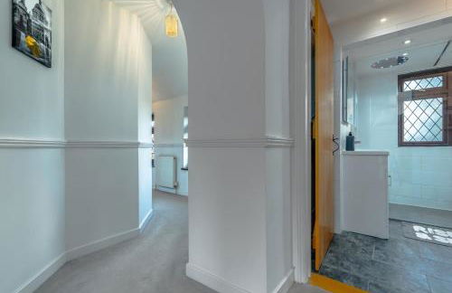 Cosy pet friendly house with garden and parking - Foto 18