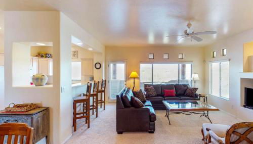 Spacious, dog-friendly condo with pool & hot tub - Foto 4