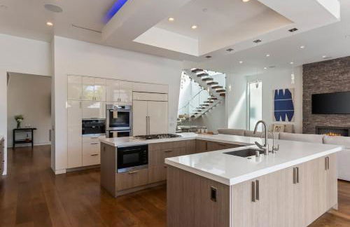 5BR Modern West Hollywood Retreat - Foto 32