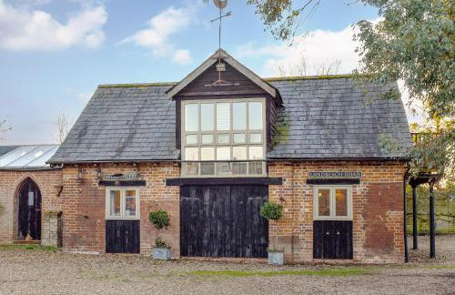 Swallows Nest - Photo 2