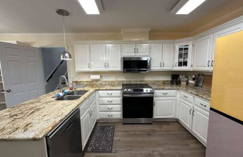 Whispering Waters Hideaway - Foto 46