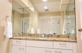 Luxurious and Spacious 2-Bedroom Condo Unit Downtown San Diego in the Heart of the Gaslamp Quarter - 30-Day Min recommended - 14-Day Min acceptable - Foto 26