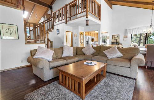 Fawnskin Lake Chalet - Close to Lake - Foto 6