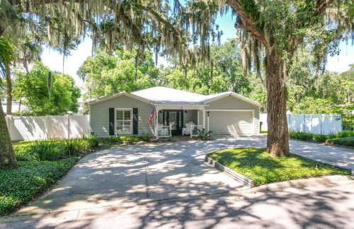 Fountain of Youth House - Scenic Downtown Retreat - Foto 5