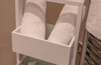 Westminster 2 bed 2 bath apartment with Air-Con - Photo 12