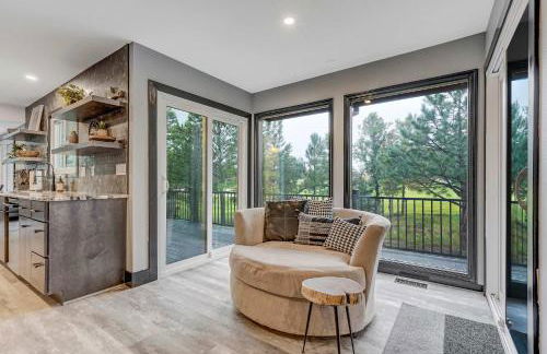 Oak Hills Estate Luxe Forest Escape Near USAFA - Foto 22