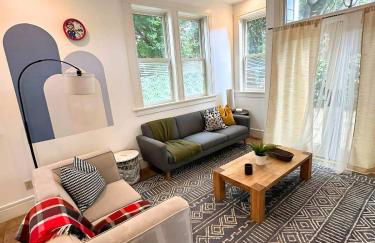 #Urban Elegance 3BR With Parking Near UC BART & Downtown - Photo 28