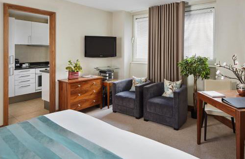 Arlington House Apartments - Photo 4