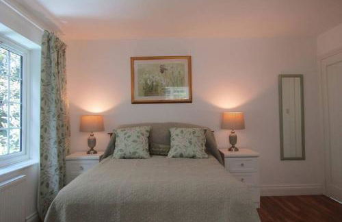 Lovely Spacious Cottage Near The Coast - Foto 12