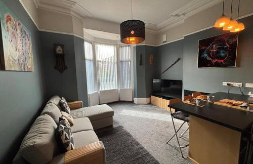 Shannon suite- Home away from Home-suitable for couples, contractors and NHS- free parking - Foto 30