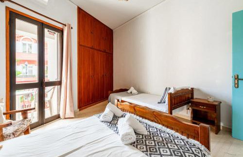 Spacious 5-Person Apartment by Alecos Studios - Foto 5