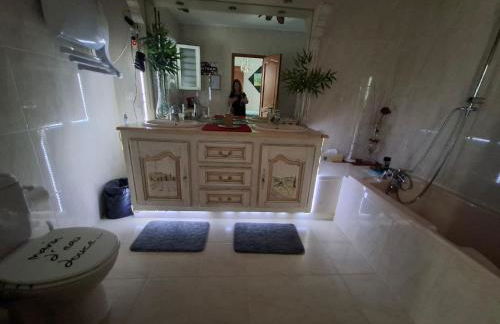 MONTPELLIER SUD-Josephine,suite junior,2pers-piscine privé - Foto 2