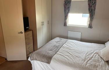 Beautiful , spacious two bedroom caravan home - Foto 10