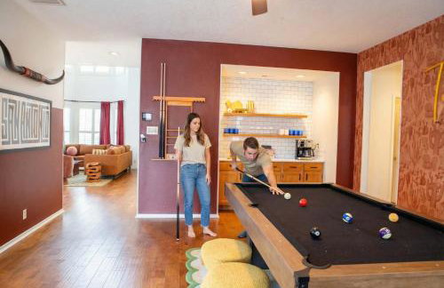 Sparkling Pool Hot Tub Game Room Kids Area - Foto 22