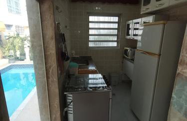 Two-story home with solar-heated pool and 4 bedrooms - Foto 7