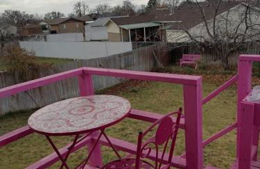 Beautiful home with your own entrance in Sandy - Foto 11