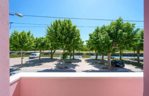 Bacelos pink house - riverfront with jacuzzi - Foto 14