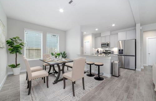 Modern and Spacious 4BR Home in Rosenberg, TX - Foto 9