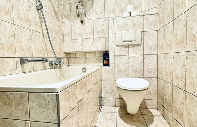 Affordable 5BR Apt Near Atzgersdorf - Foto 70