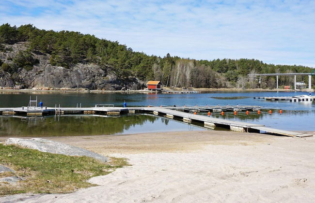 6 Person Holiday Home in Stromstad - Photo 11