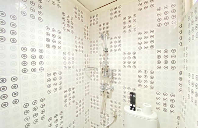 Cozy 2Br Apartment At Suites @ Metro - Photo 18