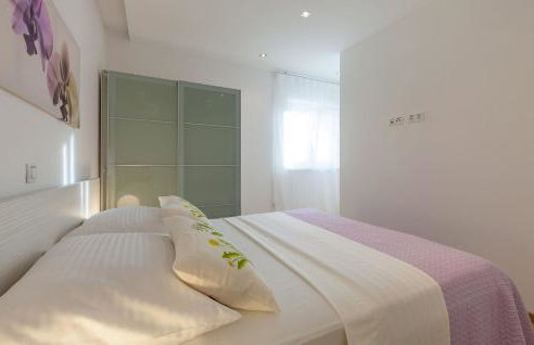 Olive Tree Apartments - Photo 80