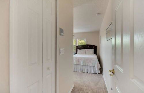 Large Pool Deck * All Rooms w/ Private Bathroom - Foto 32