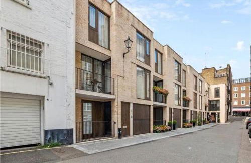 Central London Designer Home w Game Room and AC - Foto 2