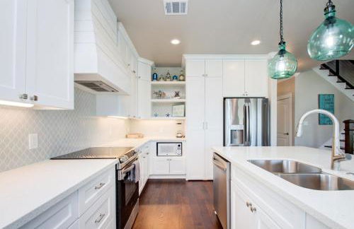 Steps 2 Beach-Ocean View-Pets Welcome-Cowboy Coral - Photo 19