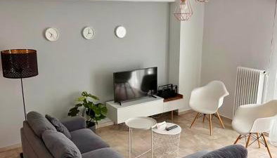 Spacious 2BR Apartment with Balcony near Metro Thessaloniki - Foto 2