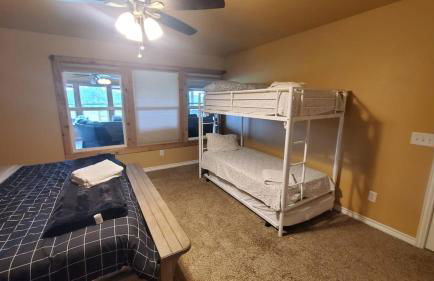 Lodge One with Scenic View - Foto 19