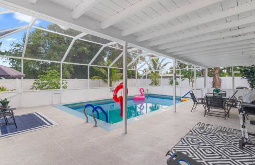 Modern renovated beach oasis home with private pool - Foto 19