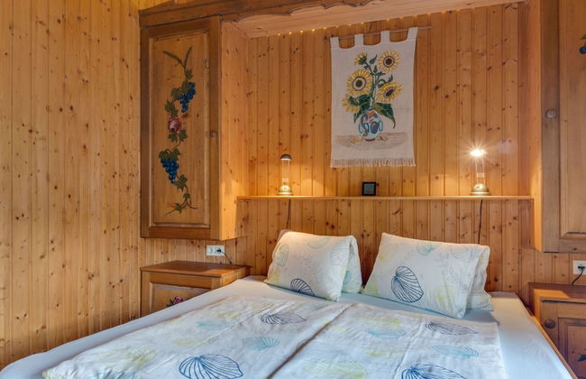 Chalet in Mortschach Near Ski Slopes - Photo 6