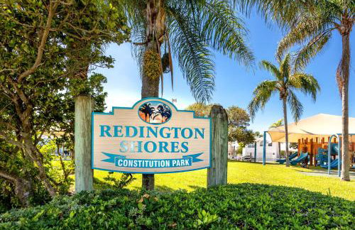Redington Beach Retreat - Immaculate Beach Condo with Water Views, Pool, Hot Tub - Foto 15