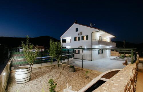 Villa Dagovi - Photo 11