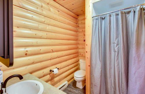 6 Mi to Spider Lake OHV Trails Cabin with Fire Pit - Foto 13