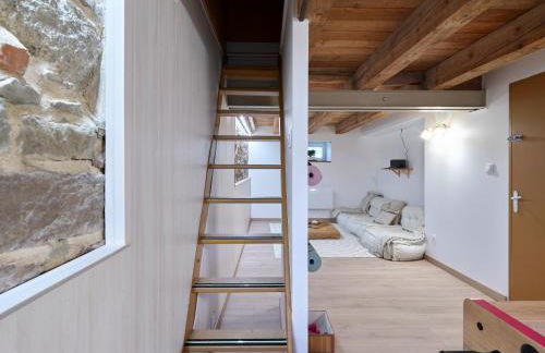 2BR Apartment near Colmar Centre - Boho Style, Hidden Room, Free Parking - Foto 24