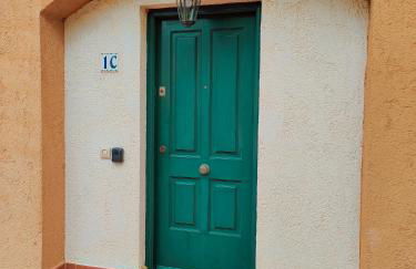 Luxury Apartments Mascarat - Photo 33