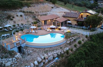 Agriturismo Pompagnano - Photo 1