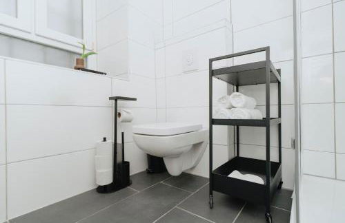 Homely Berlin - Familien & Gruppen, Eigener Eingang, Top Anbindung - Foto 29