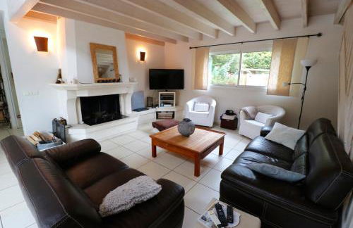 Plaisant villa with pool, close to the beach - Foto 7